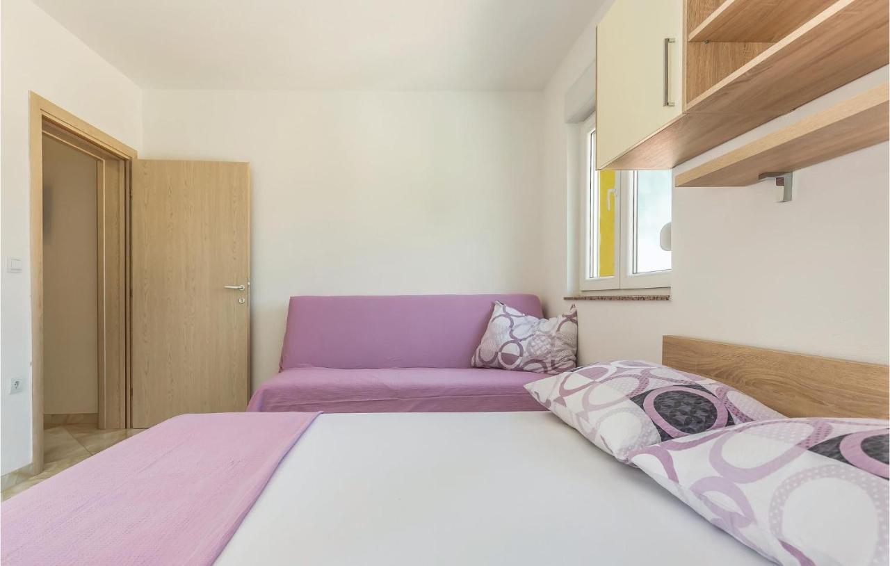 Beautiful Apartment In Krvavica With Kitchen Esterno foto